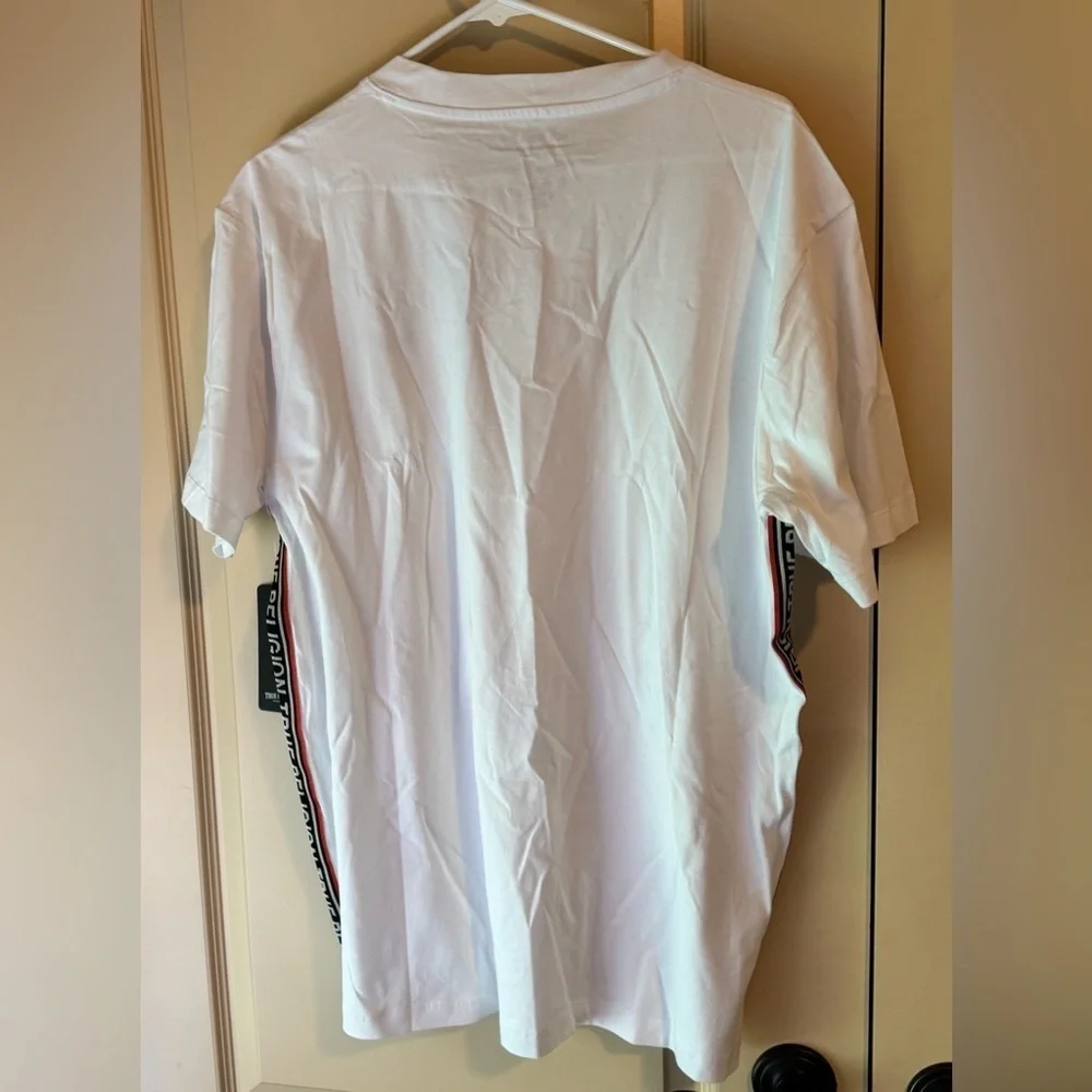 True Religion White Short Sleeve Tee with Black Logo Size XL
